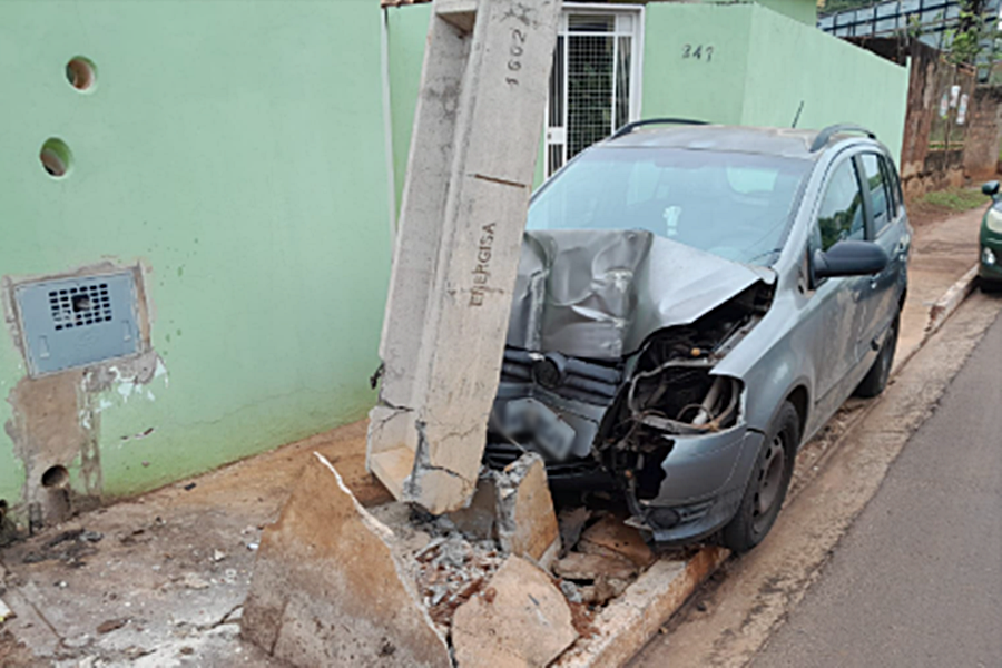 Mais de 30 mil clientes ficaram sem energia elétrica após acidentes de trânsito envolvendo postes