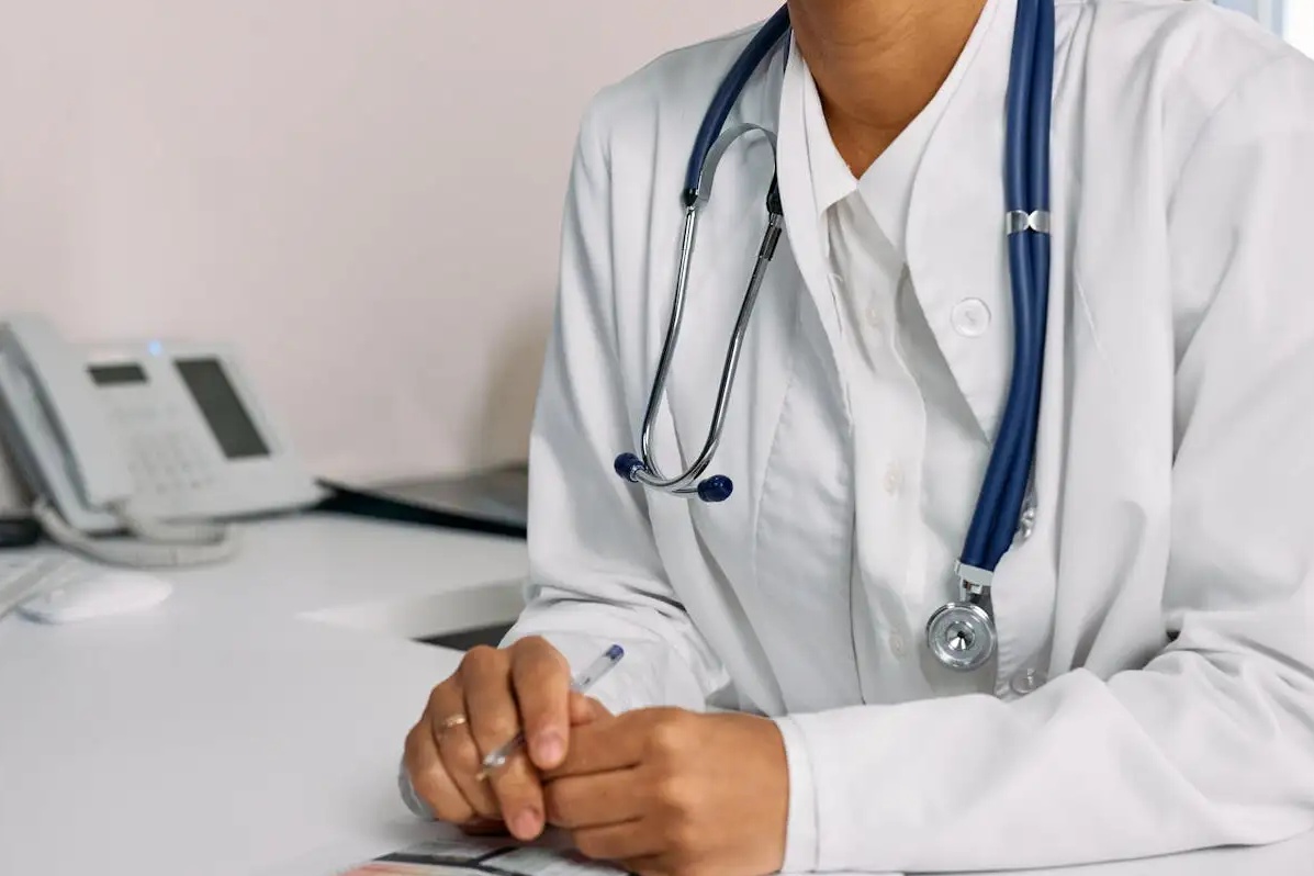 Prefeitura de Leopoldina divulga processo seletivo para contratar médicos e farmacêutico