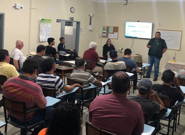 Produtores rurais da região se mobilizam para realizar compras coletivas