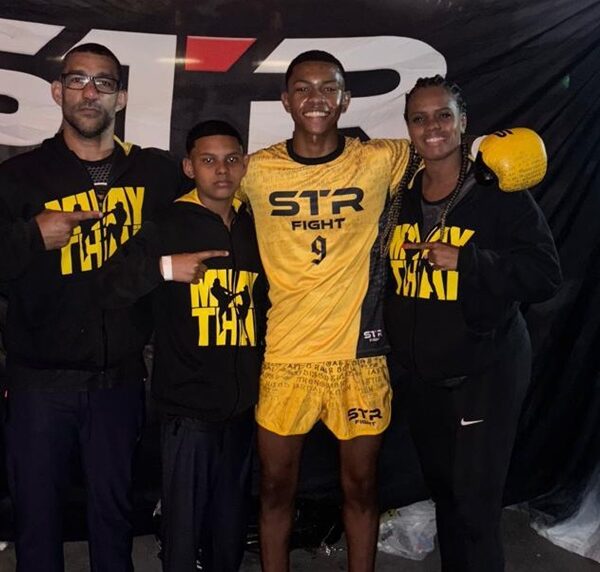 Atleta leopoldinense de Muay Thai se sagra campeão de evento em Belo Horizonte