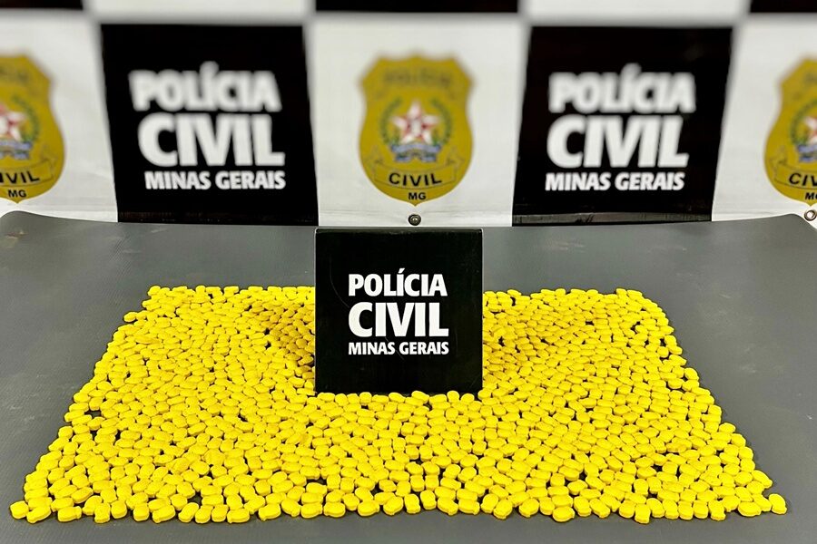 Polícia Civil apreende mil comprimidos de droga sintética em Rio Pomba