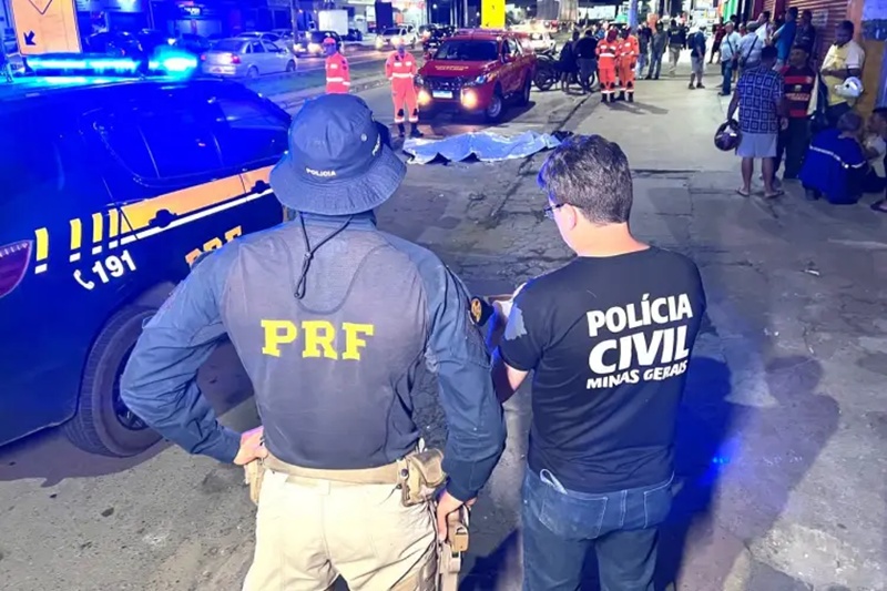 Homem é assassinado com golpes de enxada e faca no perímetro urbano da BR-116 em Muriaé