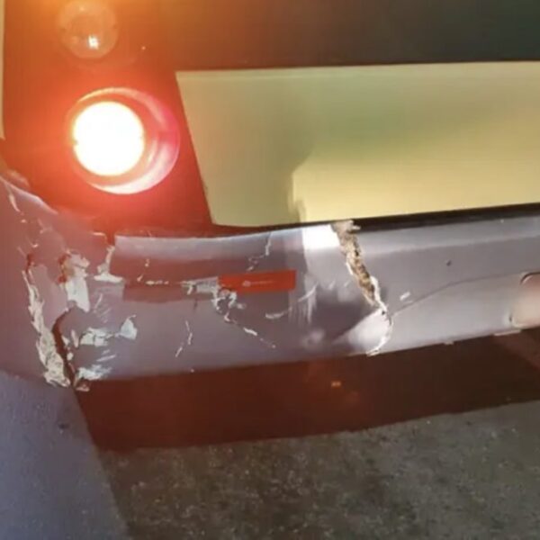 Motorista de ônibus é preso trafegando em zigue-zague na MG-447 em Ubá