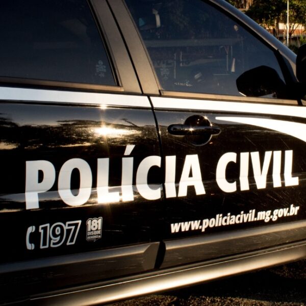 Mulher é presa suspeita de esfaquear o marido em bar em Muriaé