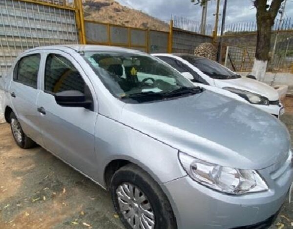 Detran promove leilão de 96 carros, motos e sucatas em Leopoldina