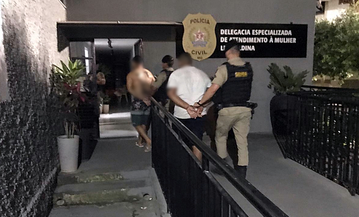 Irmãos são presos pela PM suspeitos de roubo à mão armada em comércio de Recreio