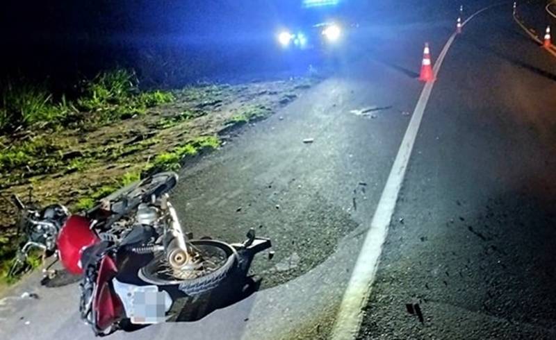 Carro atinge moto de frente e motociclista morre na BR-116 em Laranjal