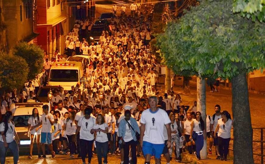 ‘Caminhos da Piedade’ reúne romeiros no percurso entre Leopoldina e Piacatuba neste domingo