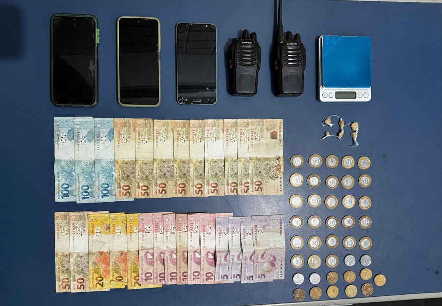 Suspeito de tráfico de drogas em Argirita é preso com crack e rádios comunicadores