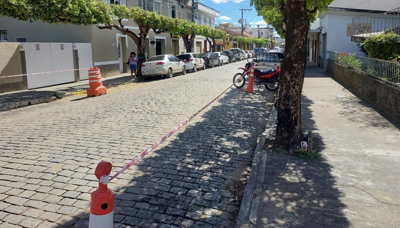 Associação Ipês divulga Manifesto contra asfaltamento na Rua Presidente Carlos Luz em Leopoldina