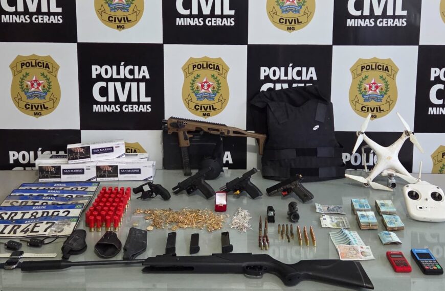 Polícia Civil apreende arsenal, ouro e bens avaliados em R$ 1 milhão em Ubá