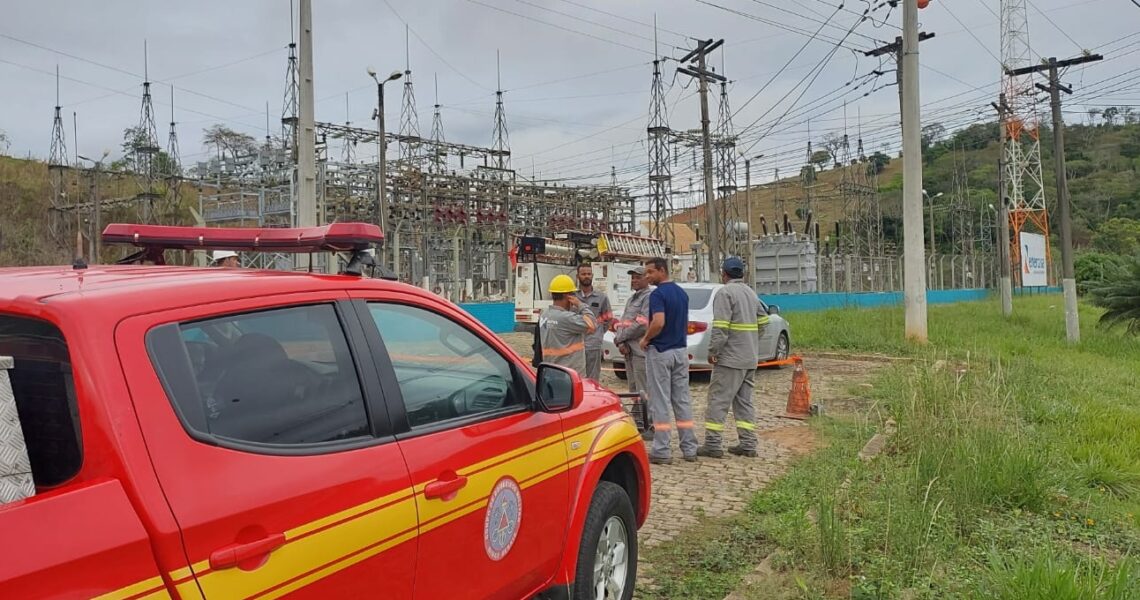 Energia é restabelecida em todo município de Leopoldina após incêndio em subestação