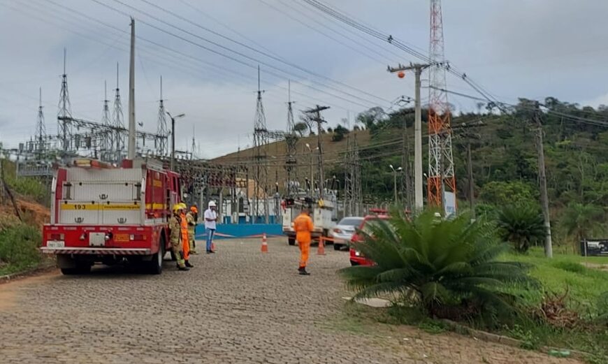 Energisa restabelece energia em cerca de 70% dos clientes afetados por incêndio em subestação em Leopoldina