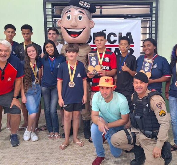 Polícia Militar aproxima jovens por meio do esporte em Santo Antônio do Aventureiro