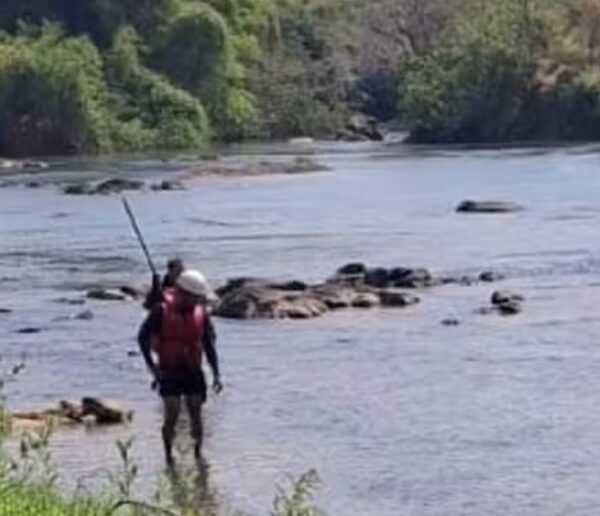 Corpo de jovem que escorregou de pedra e caiu em rio é encontrado em Astolfo Dutra