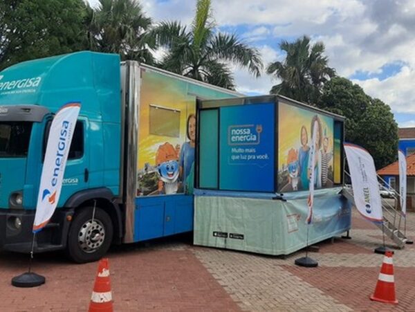 Energisa promove troca de lâmpadas, ventiladores e geladeiras para famílias de baixa renda na região