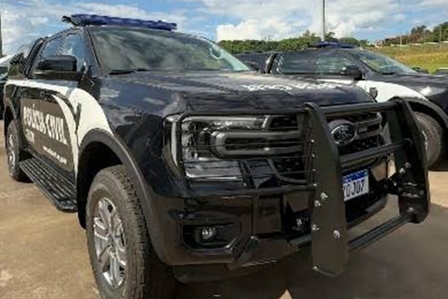Homem é preso suspeito de matar mulher e abandonar o corpo na frente de casa em Ubá