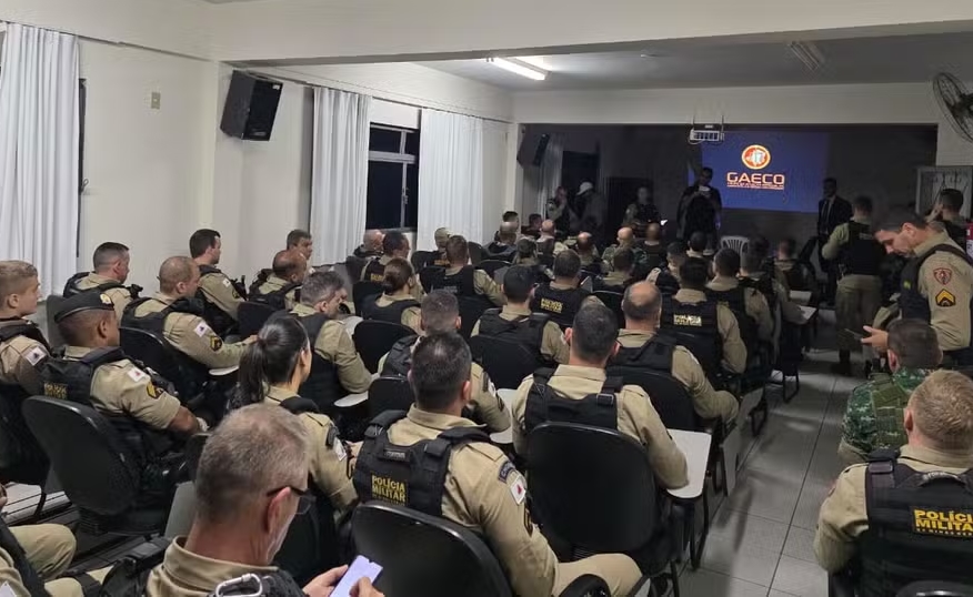 Quase 20 são presos em operação contra facções ligadas ao Comando Vermelho na região