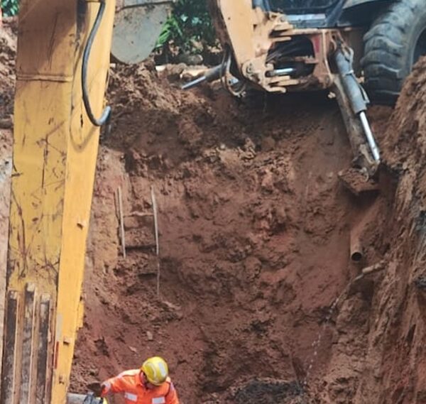 Homem soterrado durante obra no Caiçara não resiste aos ferimentos e morre em Leopoldina