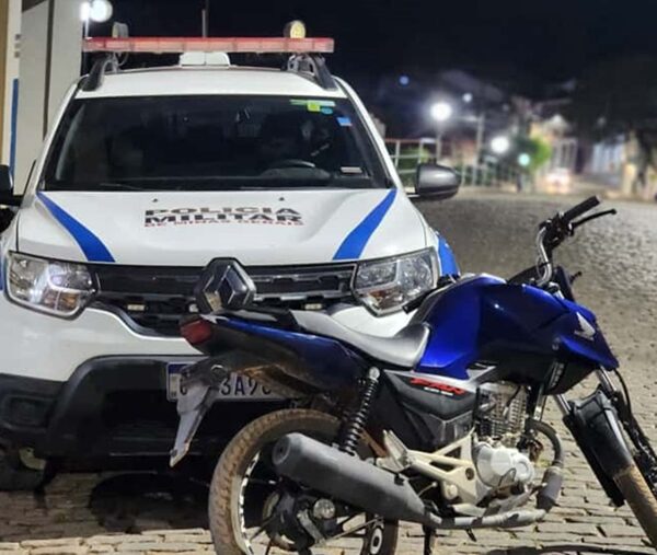 Moto furtada em São João Nepomuceno é recuperada pela PM em Argirita