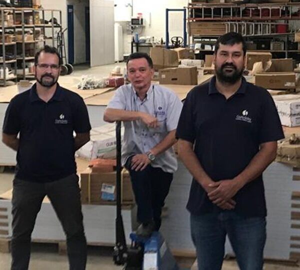 Carto Solar celebra 10 anos de inovação e sustentabilidade no setor elétrico