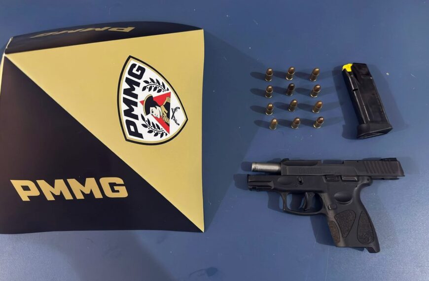 PM evita possível feminicídio e apreende pistola durante ocorrência de agressão em Leopoldina