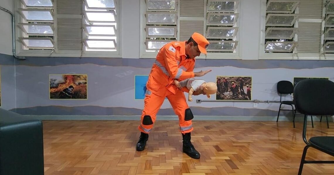 Bombeiros de Minas atualizam protocolos de desengasgo seguindo novas diretrizes internacionais