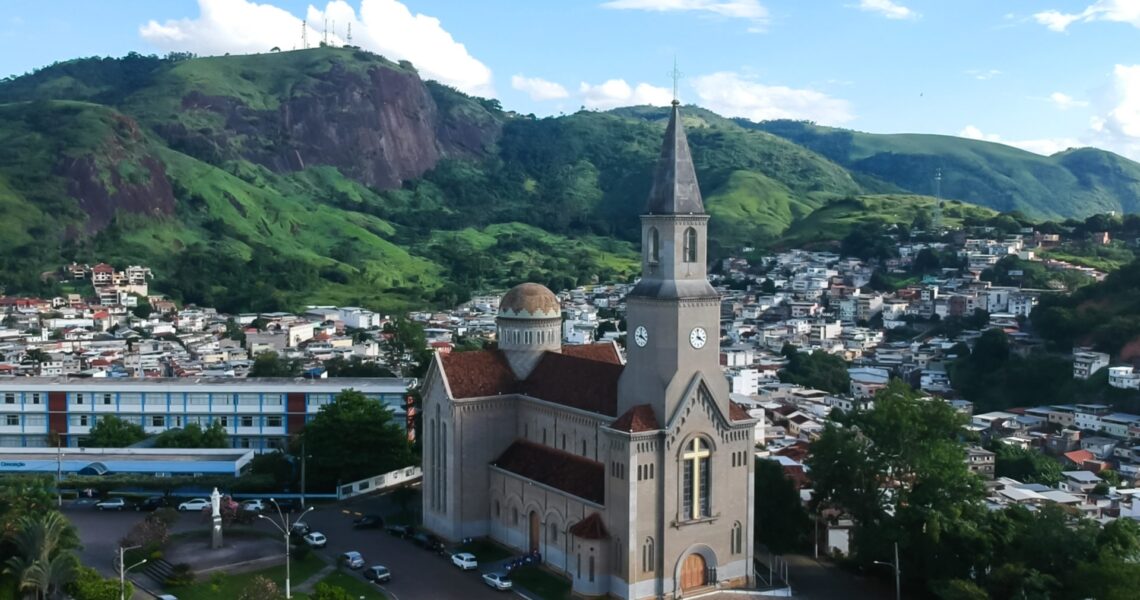 Tradicional sino da Catedral de São Sebastião volta a badalar diariamente em Leopoldina