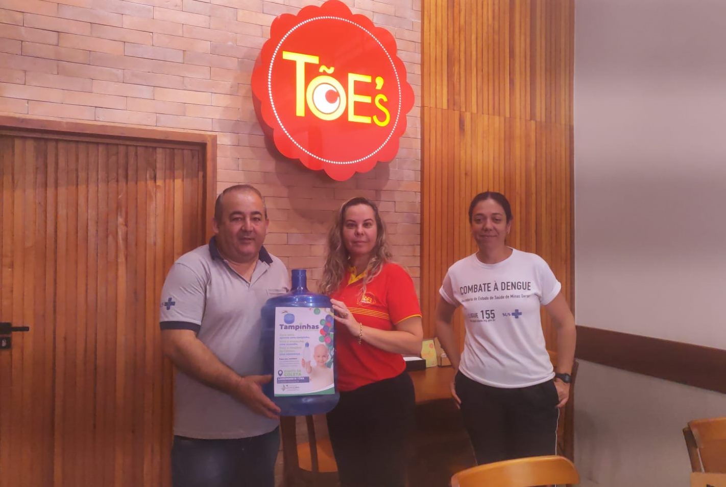 Projeto em Leopoldina recolhe tampinhas plásticas para apoiar Hospital do Câncer e combater a dengue