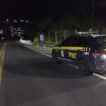 Motociclista e passageira ficam feridos em acidente no viaduto do Bela Vista em Leopoldina