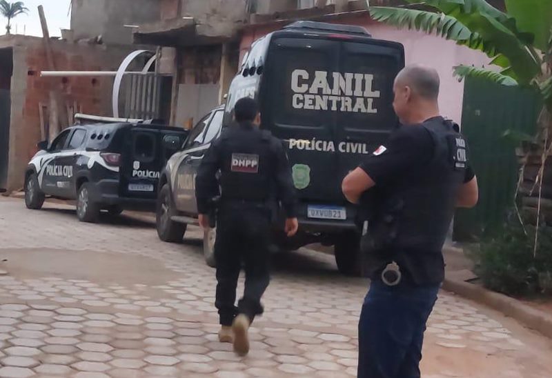 Líder de grupo criminoso e outros seis suspeitos são presos em operação da Polícia Civil