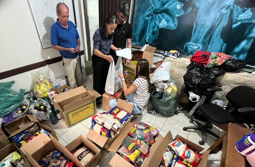 Prefeitura inicia entrega de doações a famílias atingidas pelas chuvas em Leopoldina