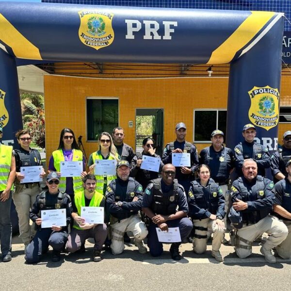 Operação Multiplica: PRF promove educação para o trânsito em Leopoldina