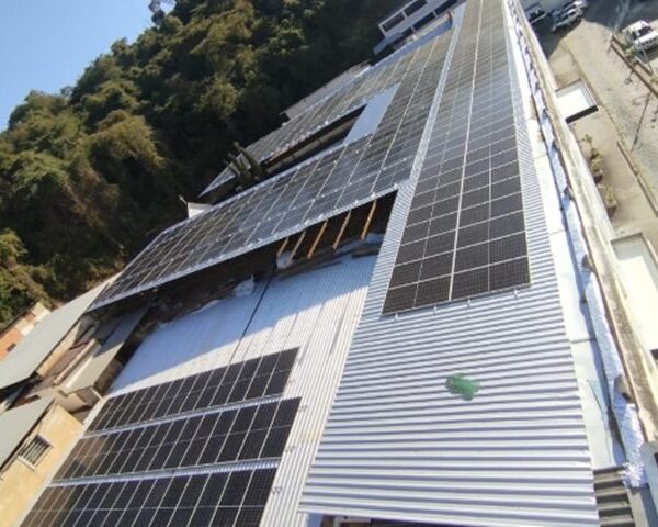 Hospitais, municípios e polícias da região recebem ações de eficiência energética