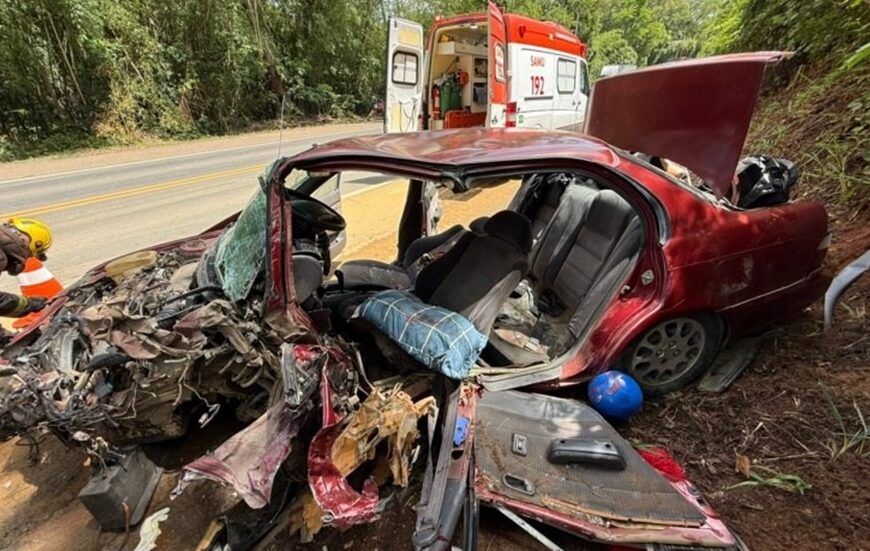 Sete pessoas ficam feridas após colisão frontal na BR-116 em Muriaé