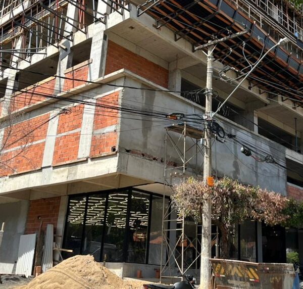 Vigia de obra morre após queda em construção na região central de Leopoldina