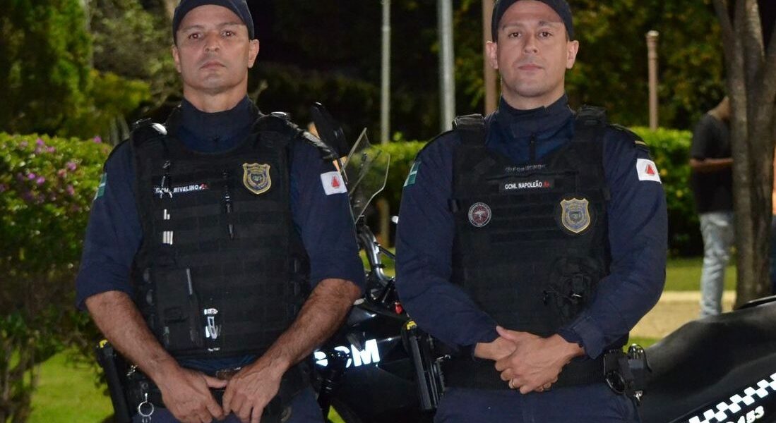 Homem é preso após ameaçar ex-companheira e moradores com machado em Leopoldina