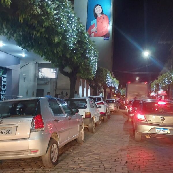 Comércio em Leopoldina amplia horário de funcionamento para compras de Natal