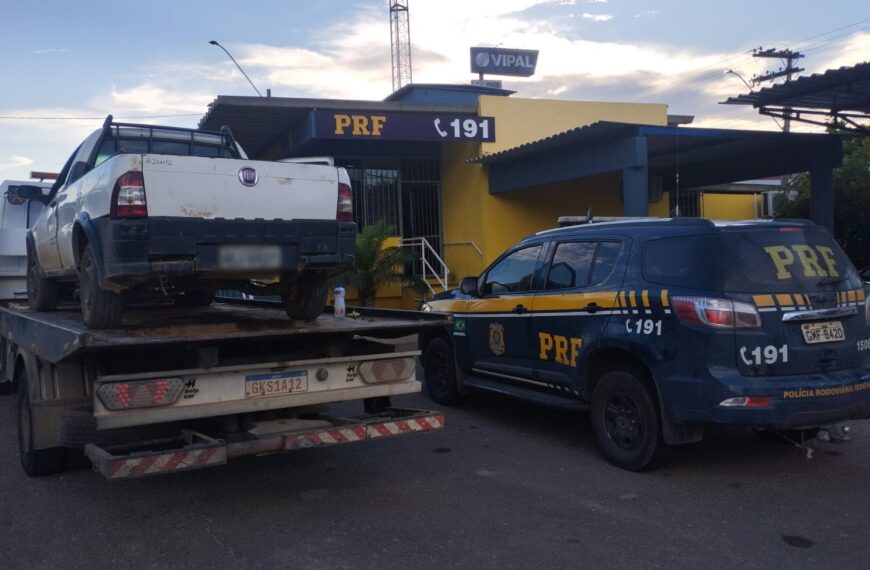 Veículo roubado no Espírito Santo é recuperado em Muriaé durante ação conjunta da PRF e PM