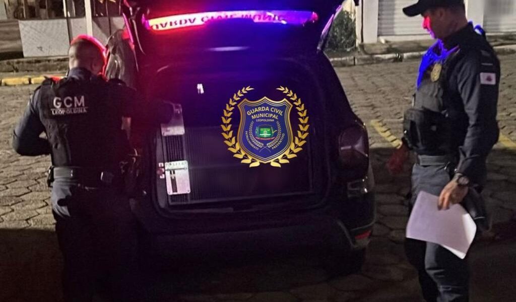 Filho é preso após agredir e ameaçar a própria mãe com faca no bairro São Cristóvão em Leopoldina