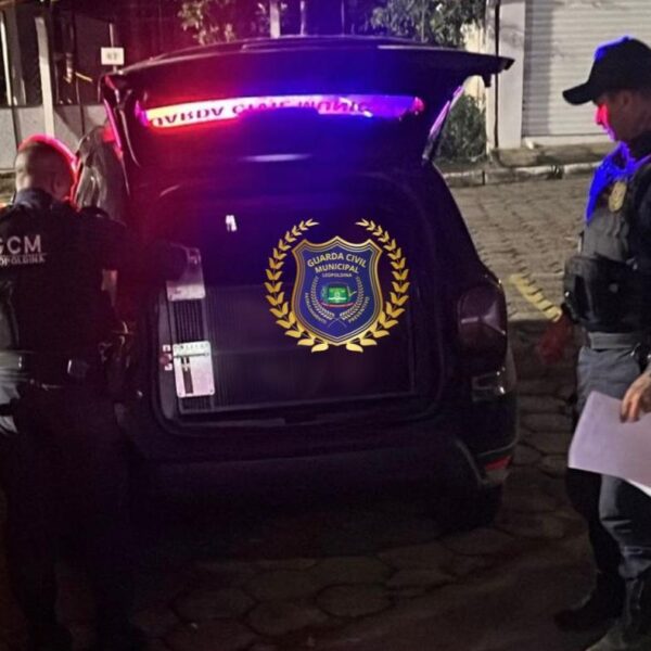 Filho é preso após agredir e ameaçar a própria mãe com faca no bairro São Cristóvão em Leopoldina