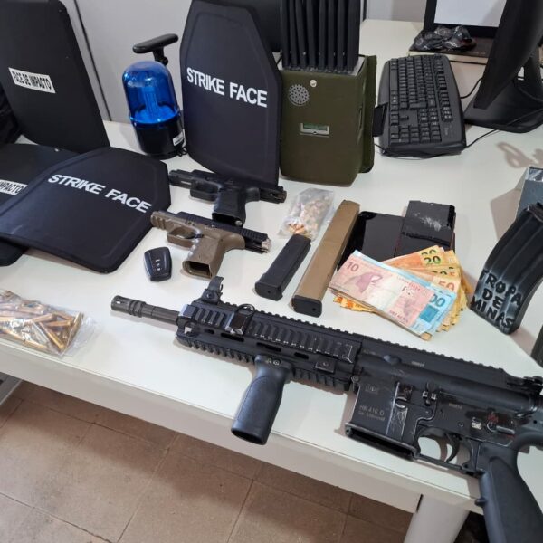 Cinco suspeitos ligados ao Comando Vermelho são presos após pedreiro ser morto com tiro de fuzil em JF