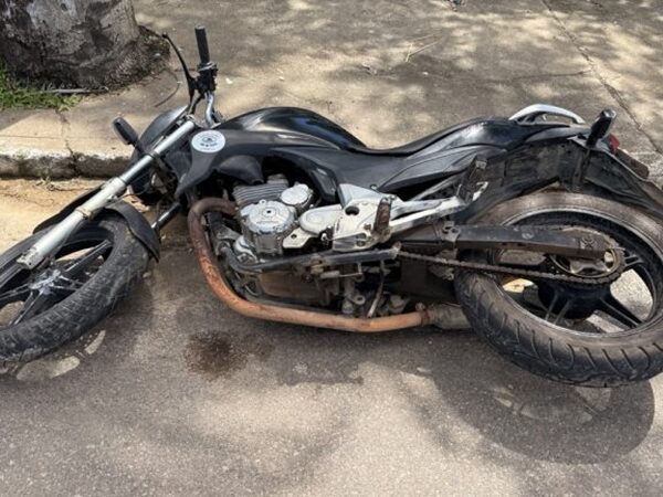 Motociclista de 25 anos morre após queda em via urbana de Cataguases