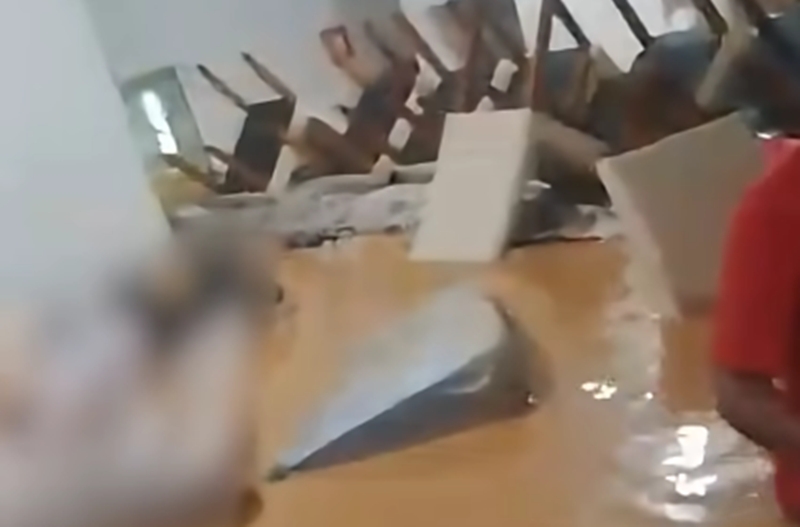 Cenas dramáticas: enchente invade asilo e deixa idosos ilhados em Ubá