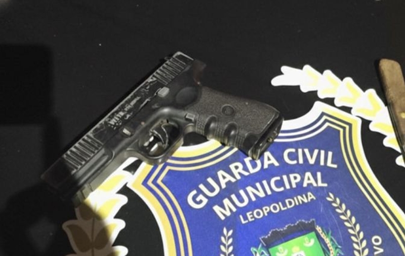 Homem é preso por extorsão após agredir e ameaçar vítima no bairro Bela Vista