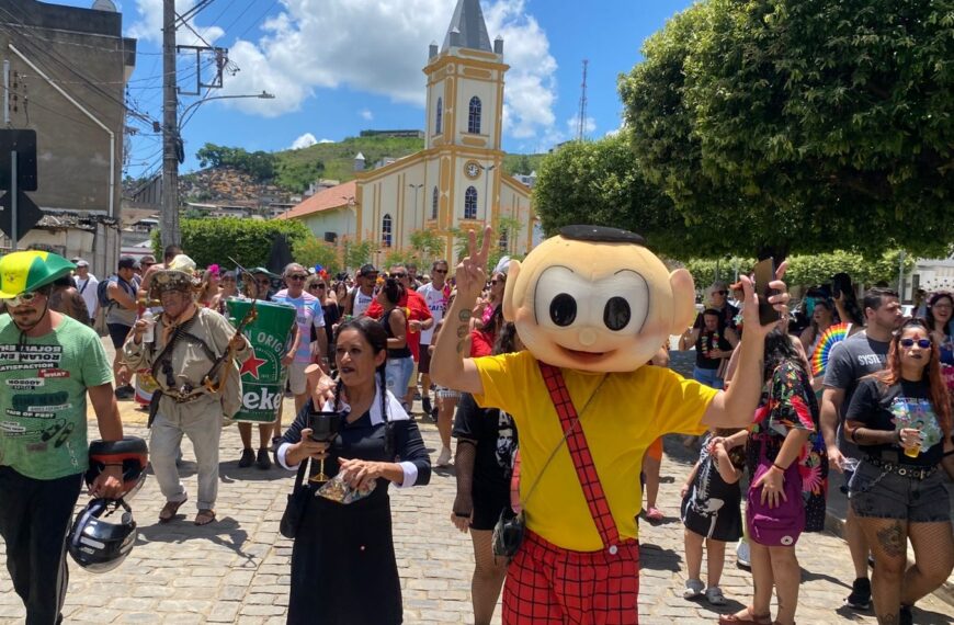 Carnaval 2026: ruas de Leopoldina viram cenário de festa e encontros