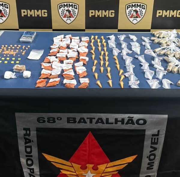 PM apreende drogas sintéticas e dezenas de pinos de cocaína no Eldorado em Leopoldina