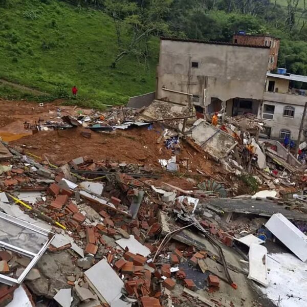 Número de mortos em Juiz de Fora e Ubá chega a 68