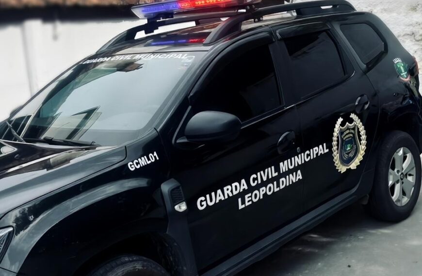 Homem em situação de rua é preso após exigir dinheiro e ameaçar comerciante em Leopoldina