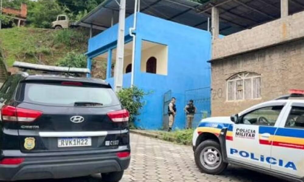 Mulher é morta a tesouradas dentro de casa em Miradouro